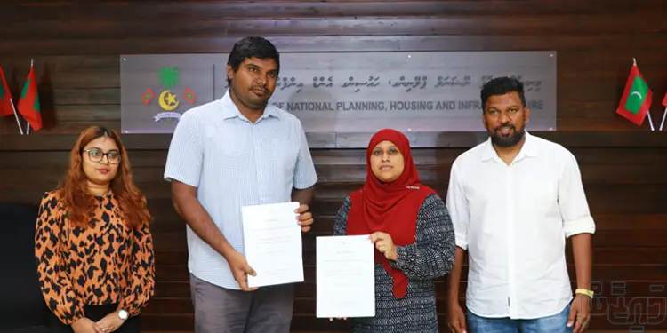 މަކުނުދޫ އެއާޕޯޓުގެ ބިން ހިއްކަން 16 މިލިއަން ޑޮލަރަށް ބިގްފިޝް މޯލްޑިވްސްއާއި ހަވާލުކޮށްފި